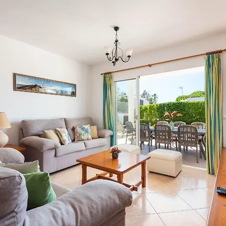 Ferienhaus Mit Privatpool Fuer 4 Personen Ca 150 Qm In Cala Blanca, Menorca Westkueste Von Menorca Cala Blanca (Menorca)
